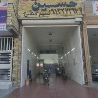 کارگر جهت کار در برق کامیون نسل جدید