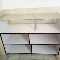 ویترین MDF جادار