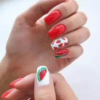 خدمات ناخن تخفیف یلدایی کاشت اولیه ۳۰۰