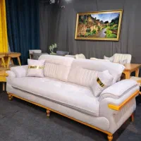 مدل زیبای لورننیا