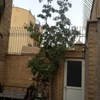 ویلایی دو طبقه خیابان سروش فروش  معاوضه با سه طبقه|فروش خانه و ویلا|اصفهان, عسگریه|دیوار