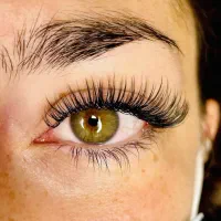 اکستنشن مژه روسی|خدمات آرایشگری و زیبایی|تهران, چهارصد دستگاه|دیوار