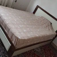 تخت خواب