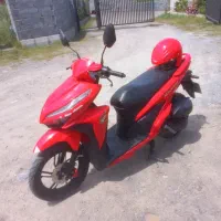 متور هندا ترح کلیک ۹۹ اتومات سالب با کلاه کاسکت