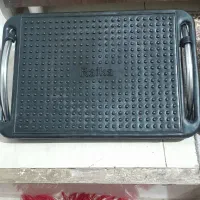 زیر پایی ومنگنه