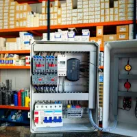 برقکاری رفع اتصالی عیب یابی خورده کاری ۲۴ ساعته