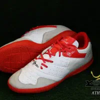 حراج کتونی فوتسال|کیف، کفش، کمربند|اراک, |دیوار