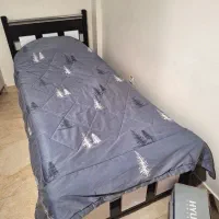 تخت ۲۰۰ در ۹۰ کشو دار با تشک کاملا نو و دراور