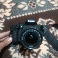 دوربین عکاسی کانن 700d