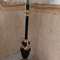 آباژور ایستاده قدیمی و کلاسیک|چراغ خواب و آباژور|یزد, |دیوار