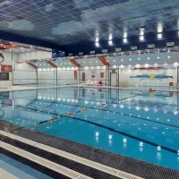 اموزش شنا و ورزش های ابی و بدنسازی بانوان