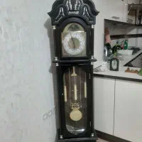 ساعت ایستاده بدنه سالم و زنگ خور