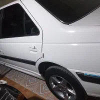 پژوپارس۴۰۱ موتورجدیدسفارشی|خودرو سواری و وانت|نجف‌آباد, فاز ۴ شهرک آزادگان|دیوار