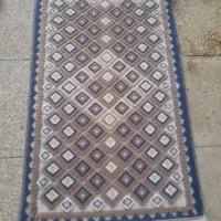 پادری برزنتی|پادری|شیراز, ریشمک|دیوار