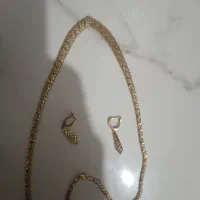 طلا و جواهرات