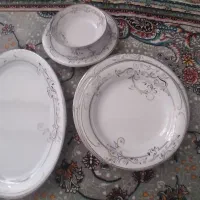 سرویس چینی 18 نفره|ظروف سرو و پذیرایی|سنندج, |دیوار