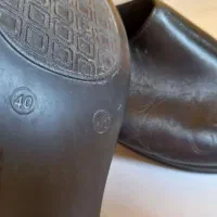 کفش چرم زنانه، کاملا سالم|کیف، کفش، کمربند|شاهین‌شهر, عطار|دیوار