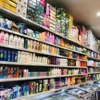 نیرو خانم و آقا ساده و ماهر سوپرمارکت با جای خواب|استخدام خدمات فروشگاه و رستوران|تهران, هفت حوض|دیوار