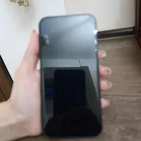 اپل iPhone 13 با حافظهٔ ۱۲۸ گیگابایت