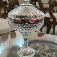 شکلات خوری و مینی شیرینی خوری