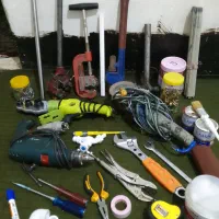 کارگر فنی - نظافتچی و مهندس هستم روزی ۸۰۰