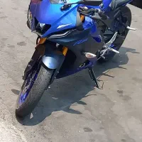 یاماها r