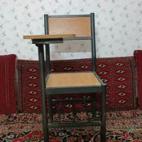 صندلی دسته دار