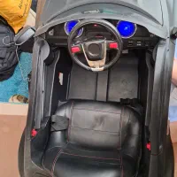 ماشین شارژی کودک بزرگ نو اصلا بیرون استفاده نشده|اسباب‌بازی بچه|اسلام‌شهر, مطهری|دیوار