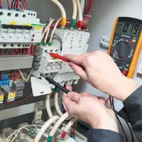 سیم کش برقکار برق کشی برقکش