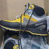 پوتین (بوت ) کوهنوردی برند دولومیت Dolomite|کوهنوردی و کمپینگ|تهران, منیریه|دیوار