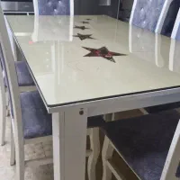 میز ناهار خوری ۶ نفره کاملا سالم