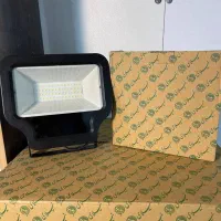 فروش عمده پرژکتور ۱۰۰ وات گارانتی دار تعویض|لامپ و چراغ|شهریار, شهریار|دیوار