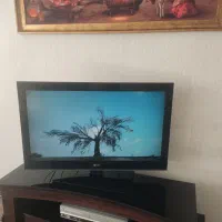 فروش یک دستگاه تلویزیون ال جی ۴۲ اینچ