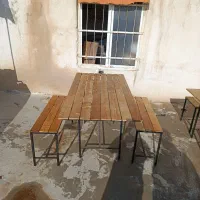 میز و صندلی