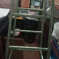 چهار پایه آهنی|صندلی و نیمکت|بروجرد, |دیوار