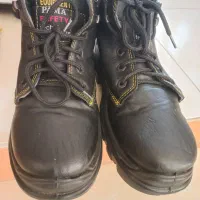 کفش|کیف، کفش، کمربند|گلپایگان, |دیوار