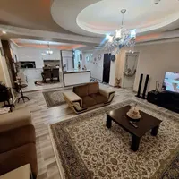 اپارتمان در ولیعصر *پروین اعتصامی *لیدا