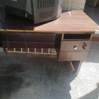 میز مدیریت کار و میز اداری