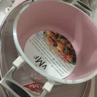 سرویس قابلمه ی درجه ی یک کاملا نو اکبند وسرویس سطل|ظروف پخت‌وپز|خوی, |دیوار