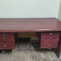 میز اداری چهار کشویی سالم