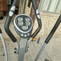 دوچرخه ثابت در حد نو