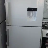 فروش یخچال نیمه فریزرمجیک