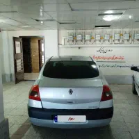 ماشین مگان بی شباهت