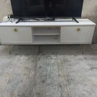 جاکفشی و میز تی وی ست