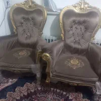 مبل سلطنتی ۹ نفره به همراه دو عدد میز عسلی|مبلمان خانگی و میز عسلی|تهران, آرارات|دیوار