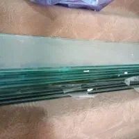 قفسه شیشه ای