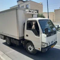 ایسوزو ۸۶ بی رنگ