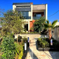 ویلادوبلکس-مشجر4دیواری-300m-استخرداخلی-روف-سند