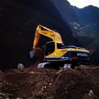 بیل میکانیکی زنجیری|خدمات پیشه و مهارت|سنقر, |دیوار