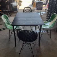 صندلی پایه چوبی سبز|کافیشاپ و رستوران|یزد, |دیوار